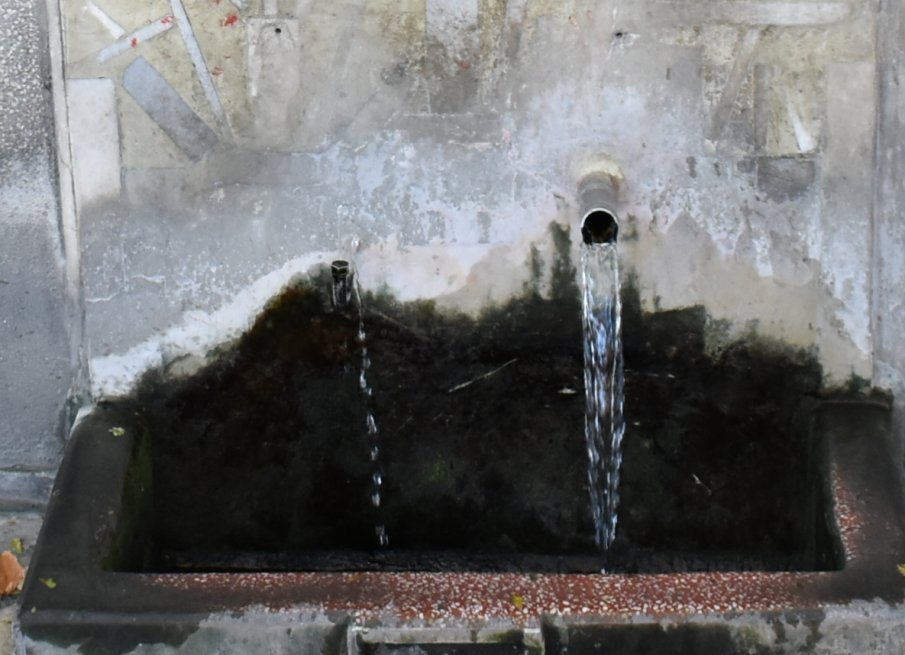 В Асеновград ограничиха водата само за питейно-битови нужди