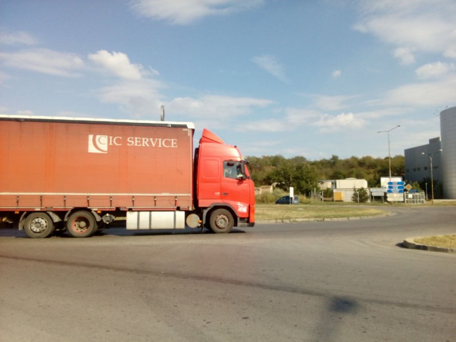 Пренасочват тировете от АМ Тракия през Чирпан