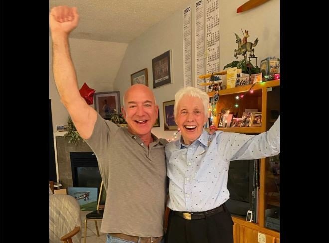 82-годишна американка излита в Космоса