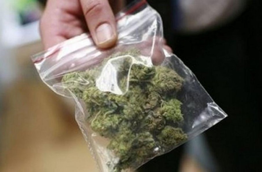 Пращат на съд пласьор на дрога за 48 грама марихуана