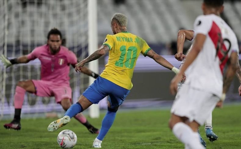 Бразилия се класира за финала на Копа Америка