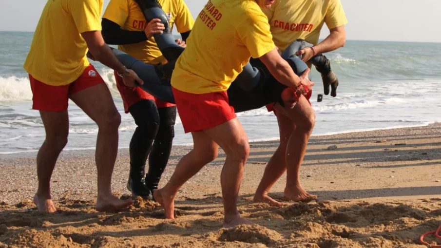 Естонец се удави край Иракли пред детето и съпругата си