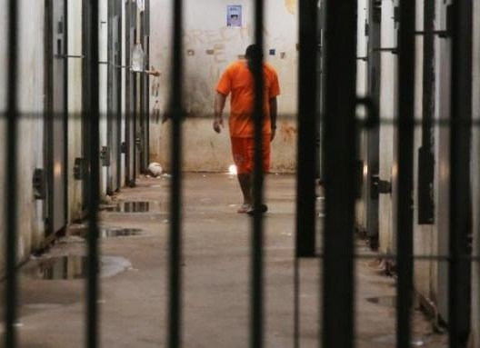 Англия връща пандизчии в Албания, брои им по 1500 паунда на калпак