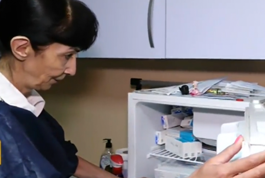 ПЪЛЕН АБСУРД: Лекари започват да изхвърлят ваксини заради изтекъл срок на годност