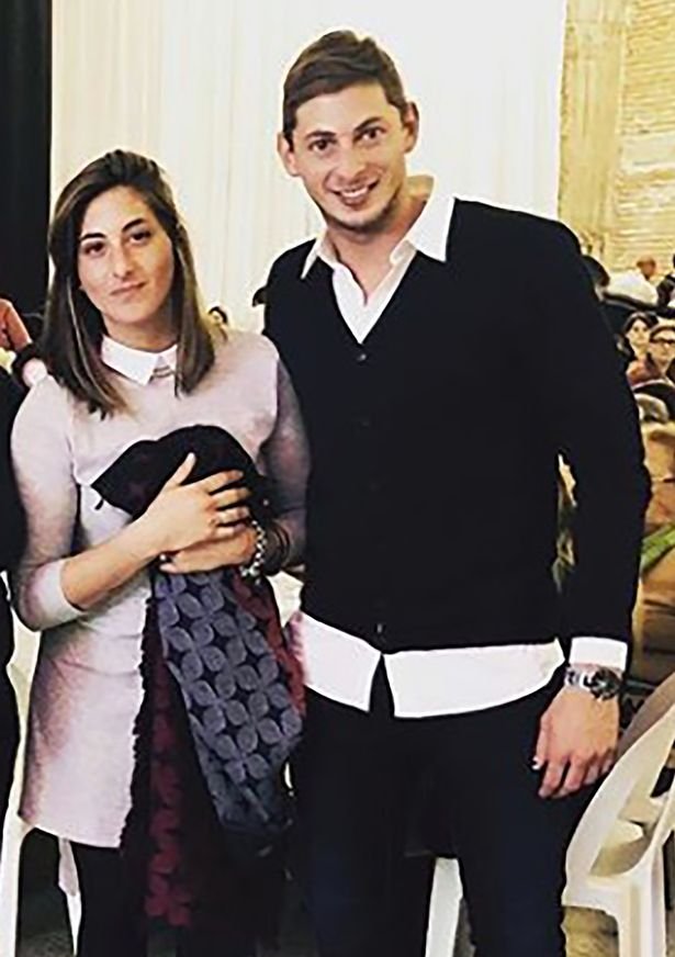 СЕМЕЙНА ДРАМА: Сестрата на Емилиано Сала направи опит за самоубийство