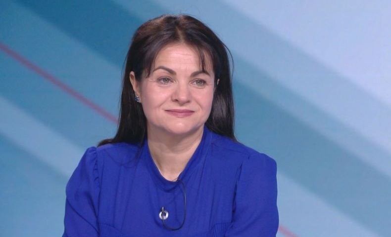 Росица Кирова от ГЕРБ: Пътят Видин-Ботевград и изпълнението на процедурите за тунела под Петрохан са важни за Северозапада