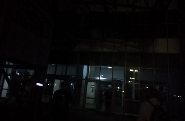 НА ТЪМНО! Угасна токът в 17 РИК област Пловдив