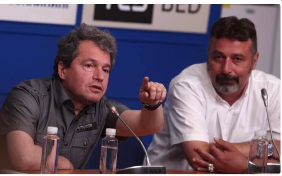 Петьо П. Блъсков скочи срещу просташките обиди на ИТН срещу репортерите: Псевдомутри - джуджета, тъжни простаци. Арогантни, надменни, жалки комплексарчета