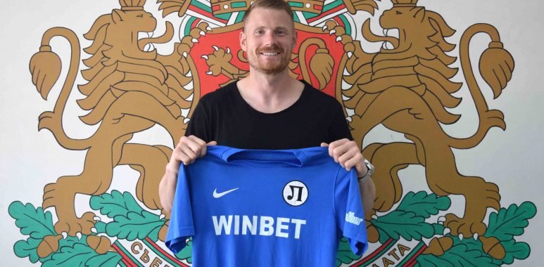 Бивш вратар на Байерн подписа с Локо (Пловдив)