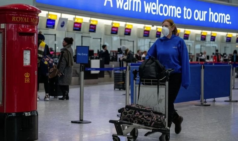 Отмяната на пътуването без карантина от Франция предизвика хаос в летните почивки на британците