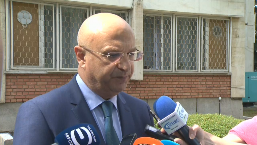 Главният секретар на МВР: Ще се приложи цялата строгост към полицая, блъснал и убил дете в Братаница