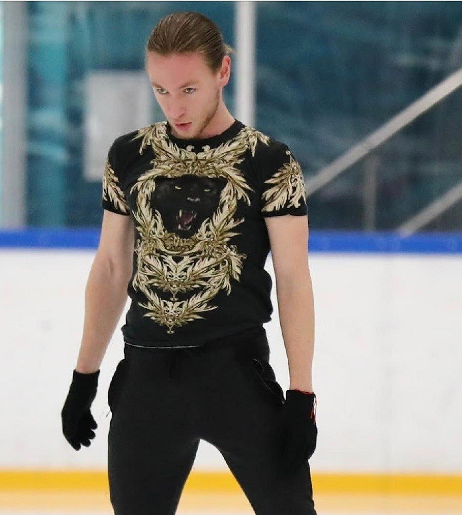 Американски фигурист взе български паспорт