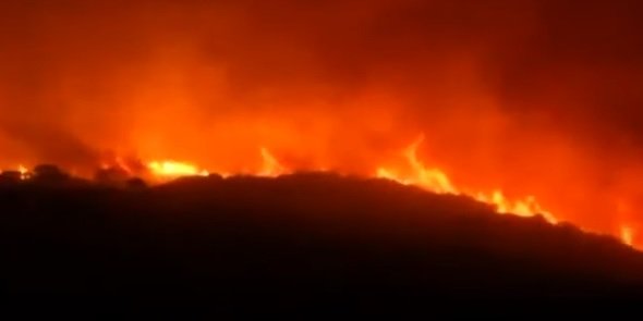 ОГНЕН АД: Пламна остров Сардиния - стотици са евакуирани (ВИДЕО)