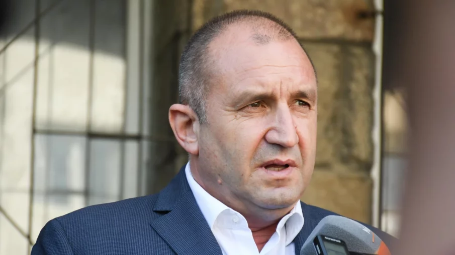 Радев благодари на Слави Трифонов за подкрепата за президентския вот: Избори 2 в 1 ще са против българския конституционен модел