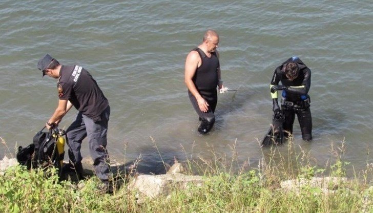 Млад мъж се удави във водите на Янтра при Полски Тръмбеш, извадиха още две тела