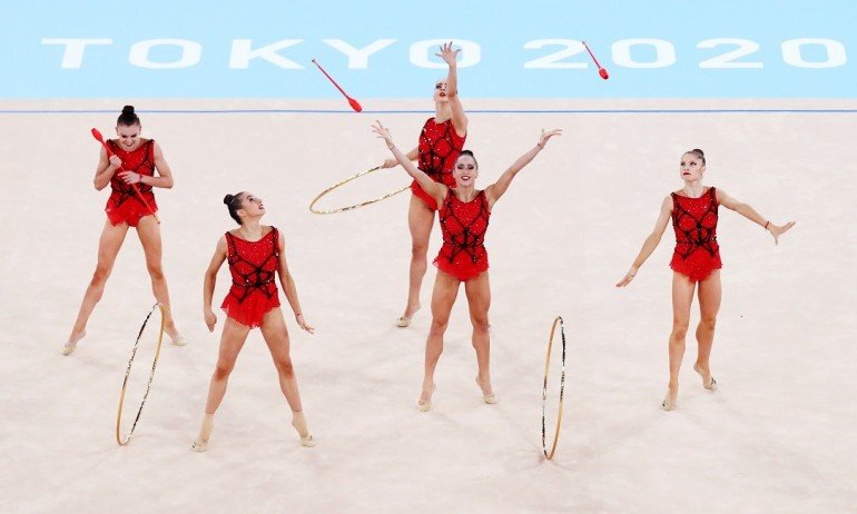 Канадска медия гърми: Българките сложиха край на руската династия