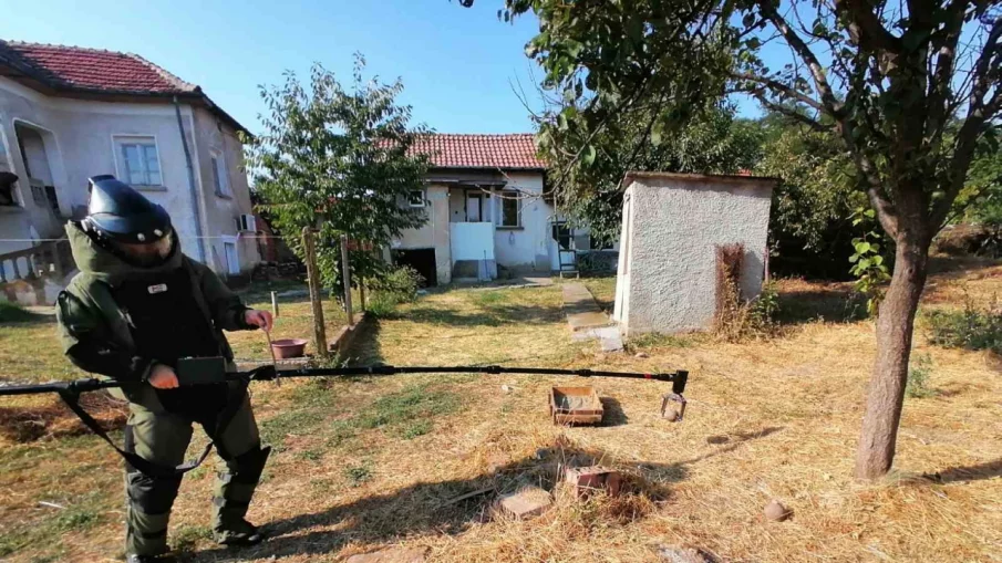 Откриха боеприпаси край дом в плевенско село