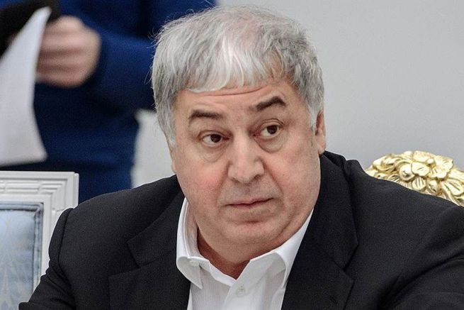 Русия забрани на британски представители да влизат в страната