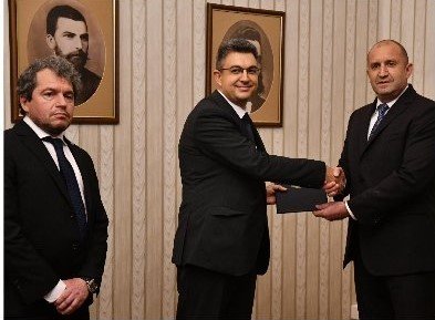 ОФИЦИАЛНО: ИТН представят изпълнения мандат на президента в 17 часа