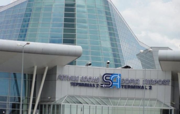 Започва строителството на нов паркинг на летище София