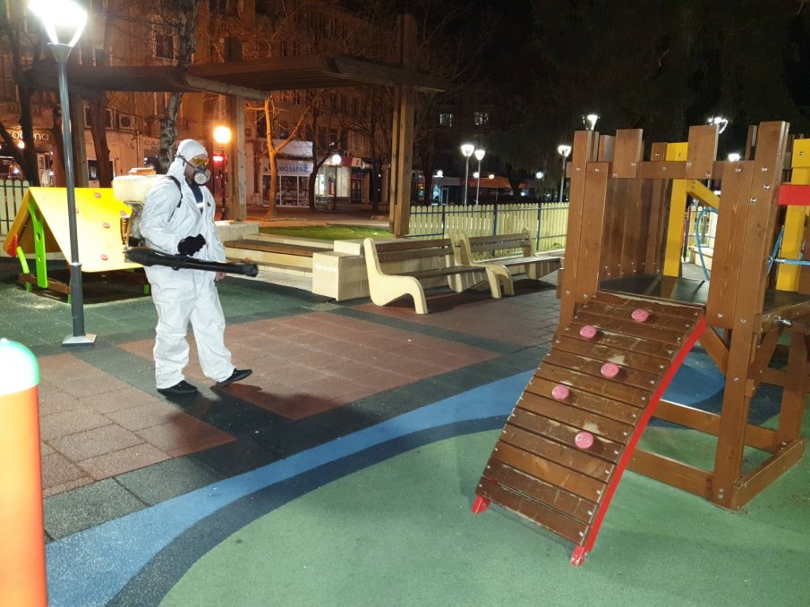 ПРИ ХУБАВО ВРЕМЕ: Повторно пръскат за комари, кърлежи и гризачи в София