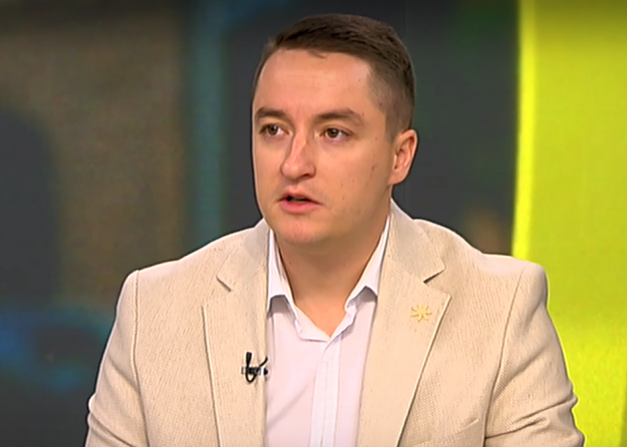 Явор Божанков призна за напрежение между Румен Радев и БСП