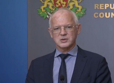 Работодатели поискаха Гешев да разследва БЕХ и ТЕЦ Марица изток 2 като организирана престъпна група