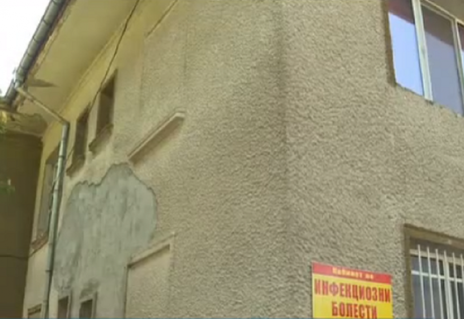 В ОЧАКВАНЕ НА ВЪЛНАТА: Събират средства за ремонт на Инфекциозното отделение към болницата в Благоевград