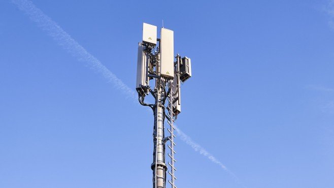 Американците ще похарчат 60 милиарда долара до края на годината за 5G смартфони