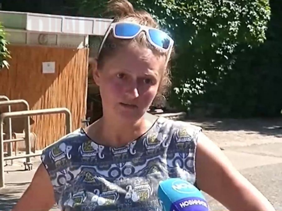 БЕЗОБРАЗИЕ: Летовници плащат такса, за да стигнат до плаж