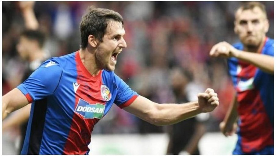 Чешките медии си признаха за порязването на ЦСКА от съдиите