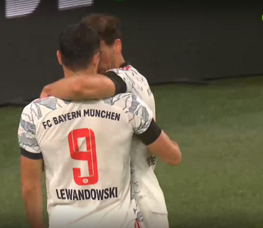 Байерн Мюнхен грабна Суперкупата на Германия в здраво дерби с Дортмунд