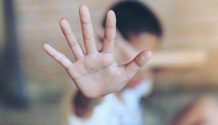 70-годишен дъртак блудства с 14-годишна в Златоград