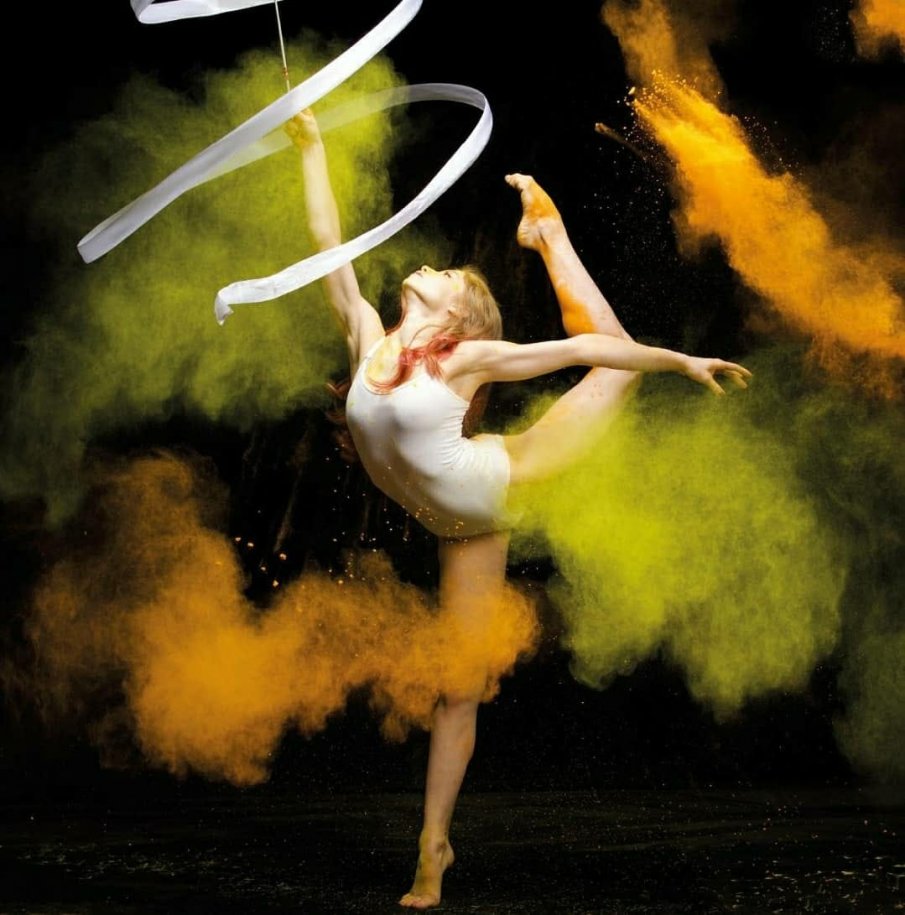 Грация не се разделя със златния медал дори и на плажа (СНИМКА)