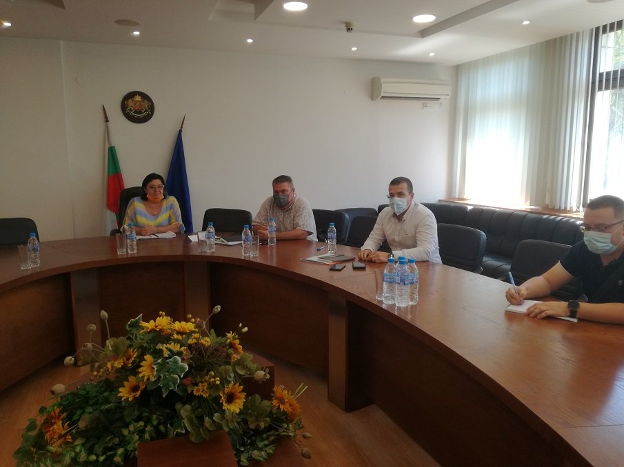 Областната епизоотична комисия в Пловдив с незабавни мерки по отношение на Африканската чума по свинете