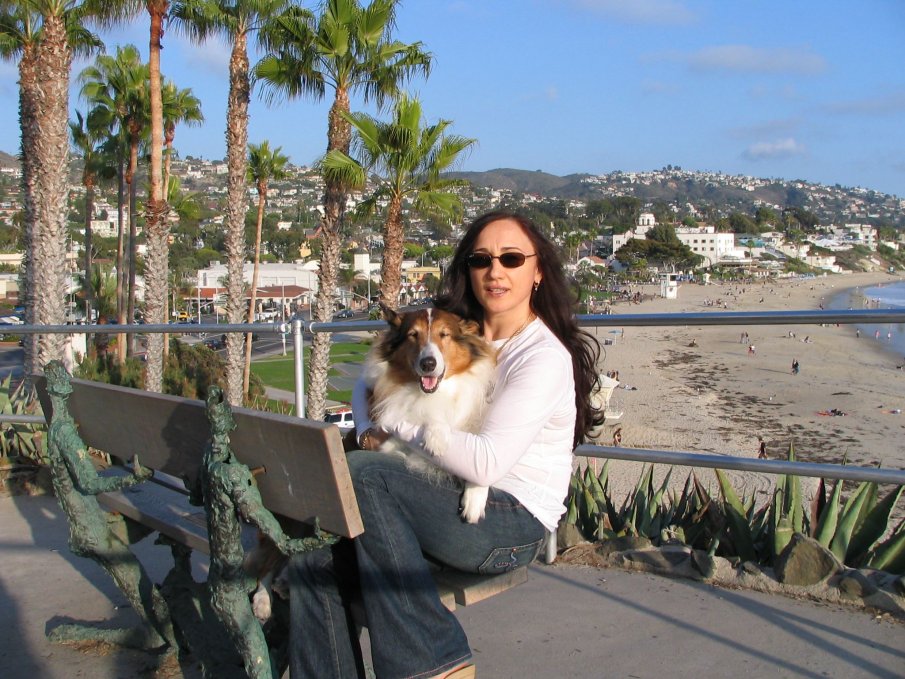 САМО В ПИК И РЕТРО: Бившата жена на Бойко на море с Бил Гейтс 