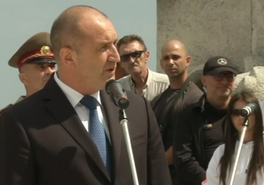 Радев на Шипка: Няма сила, която да спре осъзнатите хора към пътя на свободата