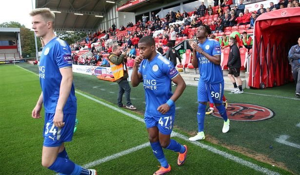 Монтана с трансферен удар, взе играл в Лестър