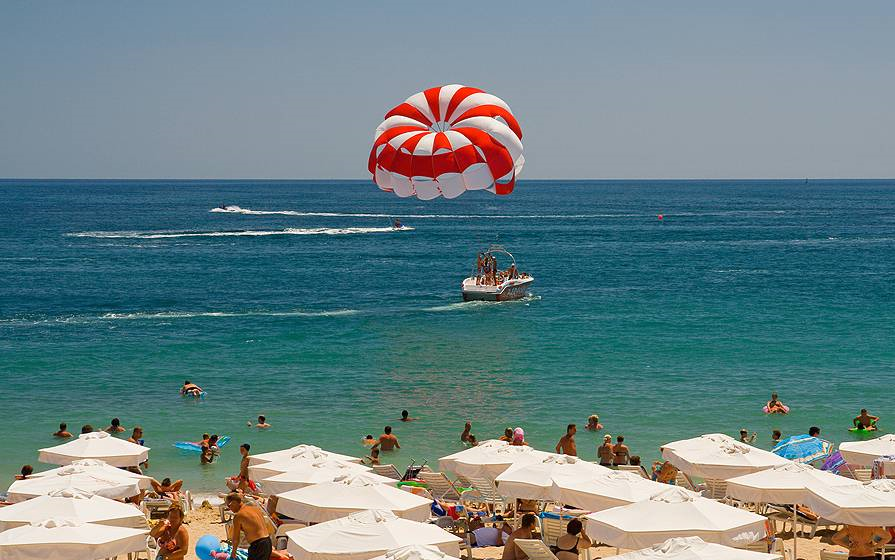 Концесионери са притеснени за края на сезона заради удължената от Кацаров епидемиологична обстановка