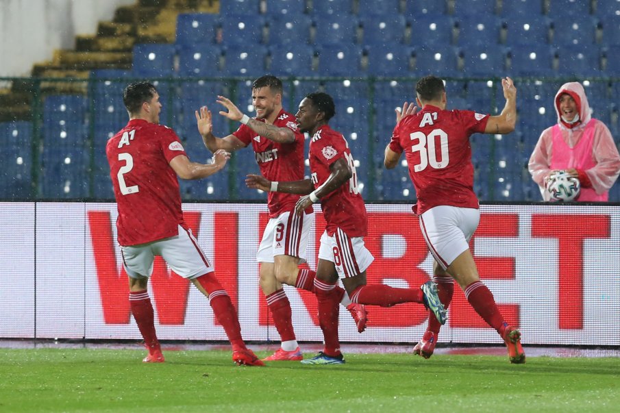 ЦСКА-София се подсилва с хърватски полузащитник