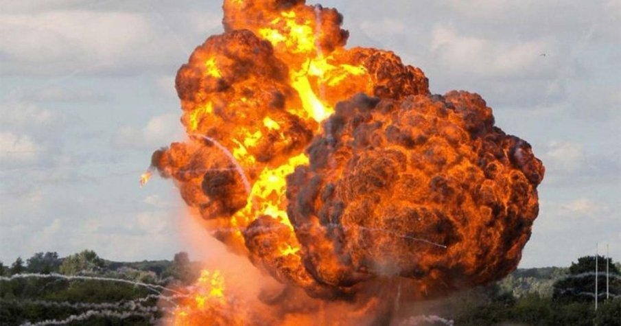 Девет души загинаха при взрива в склад за боеприпаси в Казахстан (ВИДЕО)