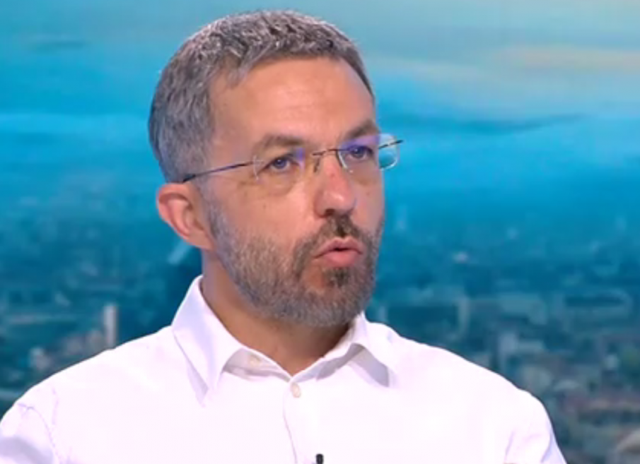 Епидемиолог: Ваксините не ни предпазват от заразяване, а от смърт