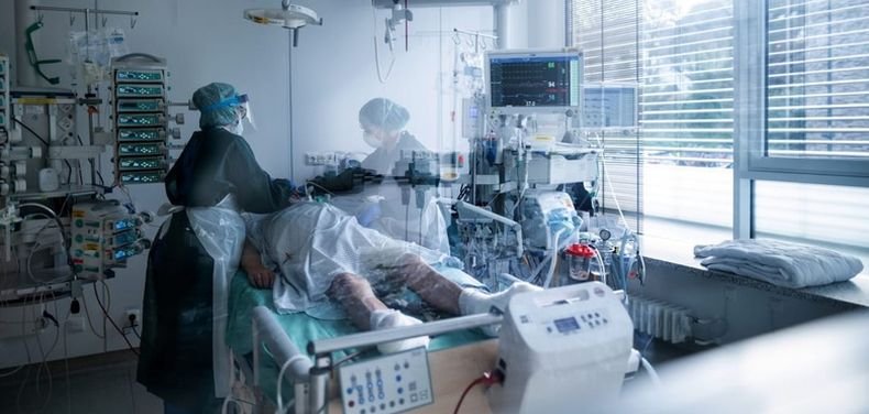 Проучване: Рискът от хоспитализация при „Делта” варианта на коронавируса е два пъти по-висок