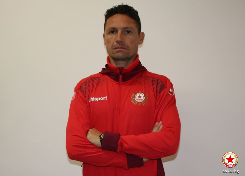 Добри Митов поема школата на Армията