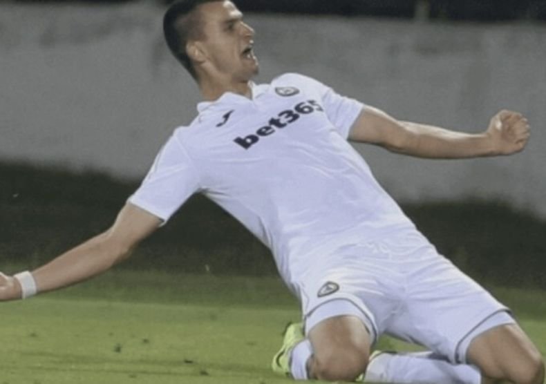 Нападател на Славия подсилва ЦСКА-София