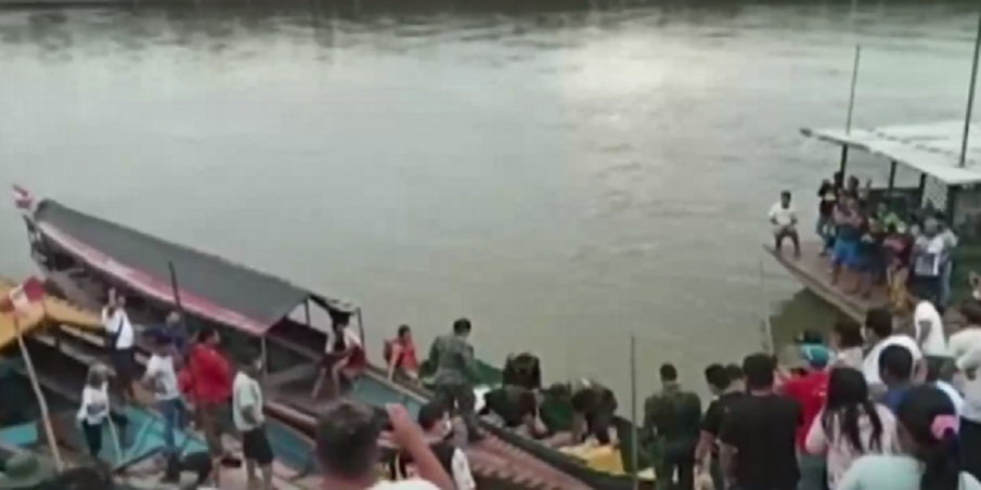 Лодки се удариха в Перу - удавиха се 20 души, има и много в неизвестност