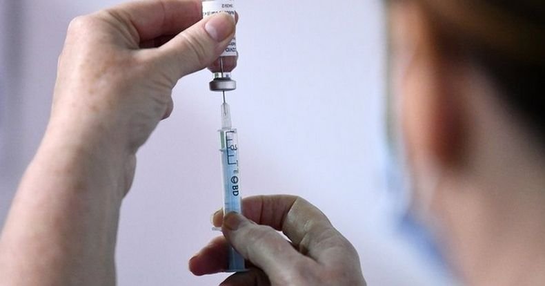 Сърбия започва производство на китайската ваксина срещу коронавирус