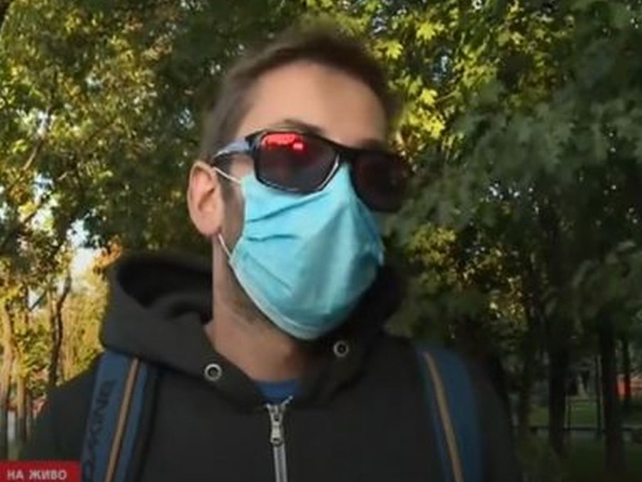 Удариха с лопата по главата столичанин заради опит да снима как мокрят улиците, вместо да ги мият