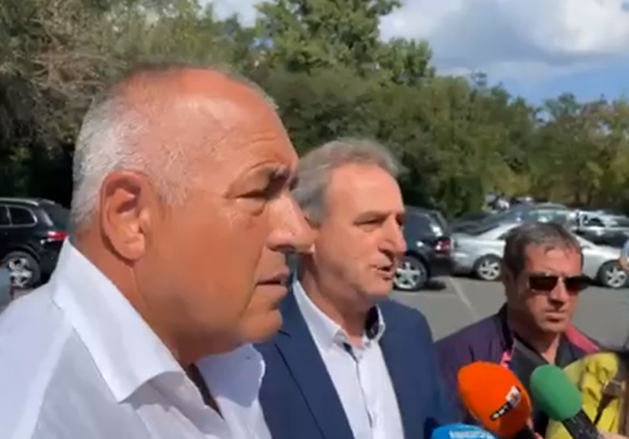 ПЪРВО В ПИК TV! Борисов гневен: Между машината и софтуера се манипулират изборите и затова ЦИК на Радев не брои квитанциите. Виждате какъв финансов ресурс е изсипан за компромати срещу ГЕРБ, щом за един депутат на Слави дават половин милион лева - търговия с влияние и ще изкупят всичко! Бойко Рашков защо не разследва (ВИДЕО/ОБНОВЕНА)