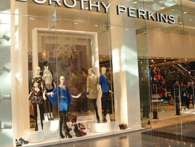 КРИЗА: Над 8700 магазини във Великобритания затворили заради пандемията